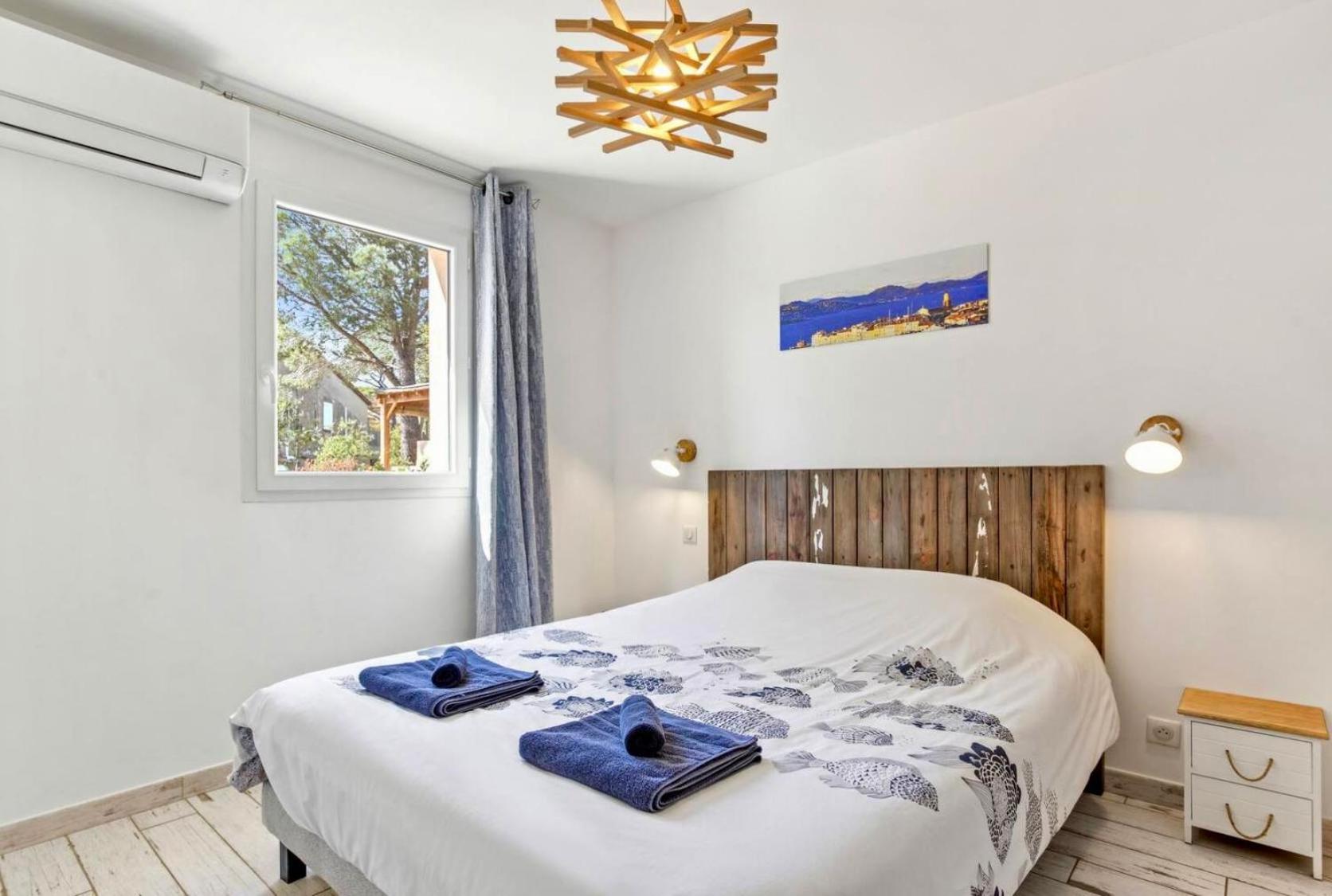 La Bastide Du Soleil Apartment Sainte-Maxime Room photo