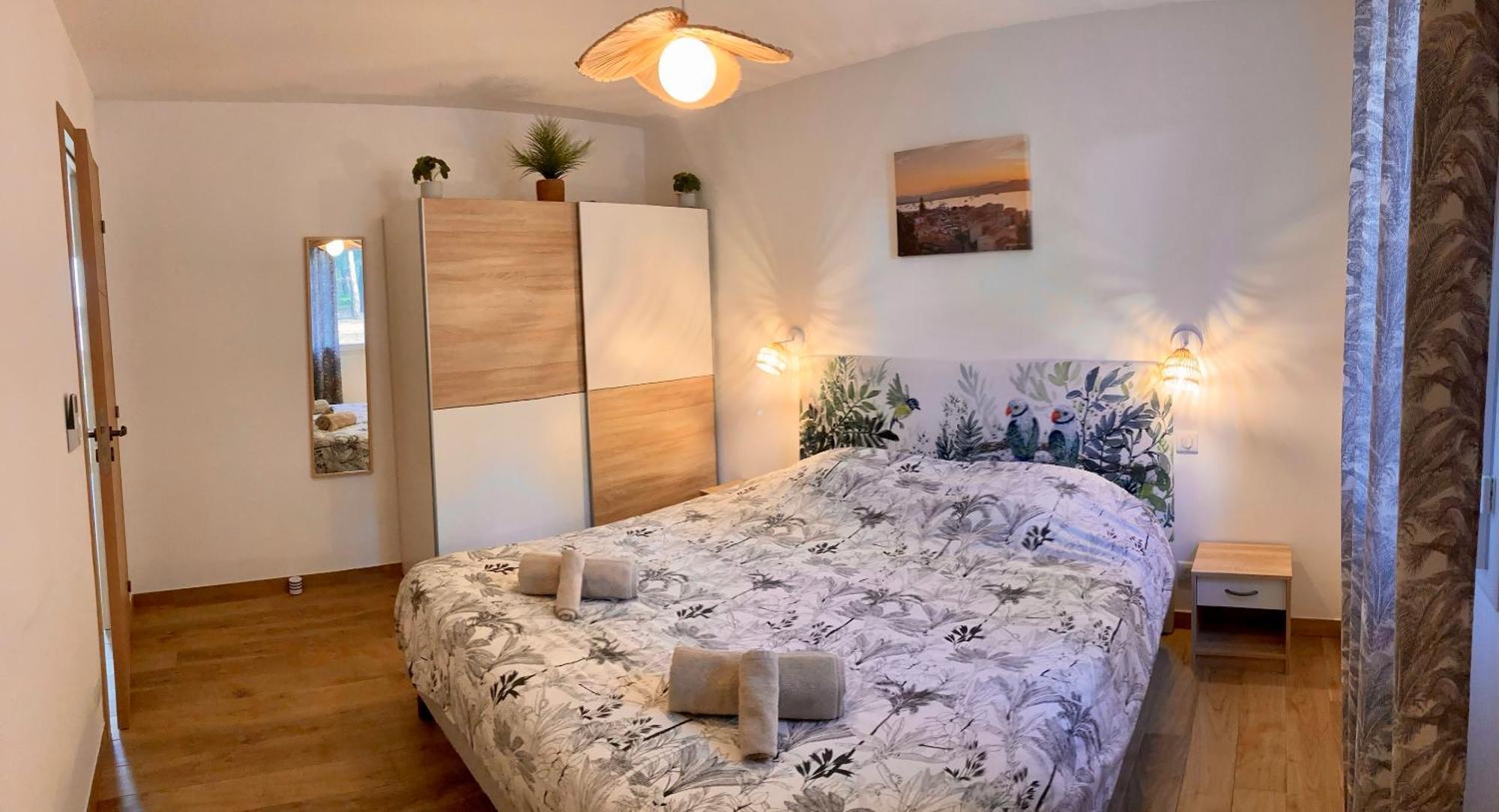 La Bastide Du Soleil Apartment Sainte-Maxime Room photo