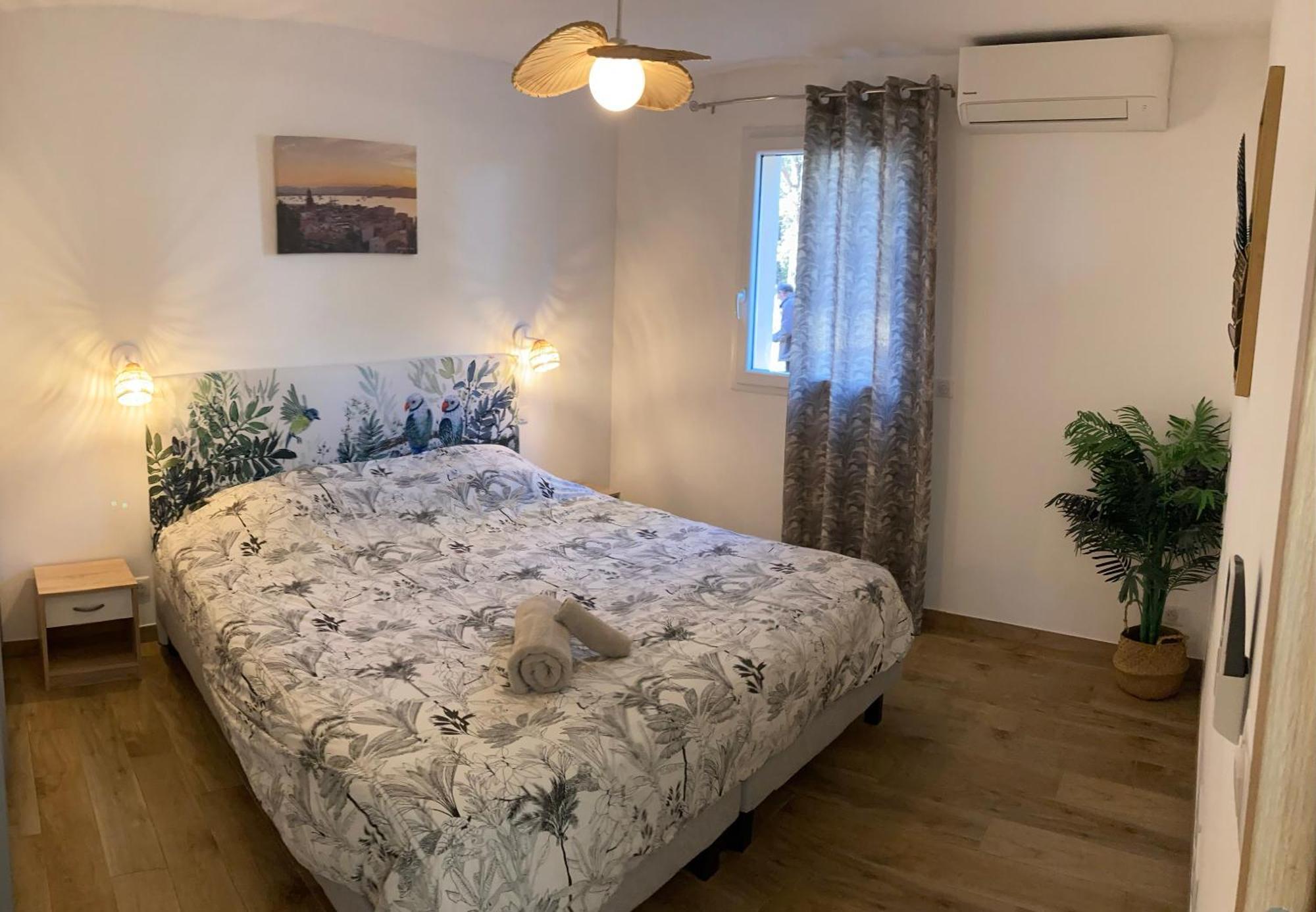 La Bastide Du Soleil Apartment Sainte-Maxime Room photo